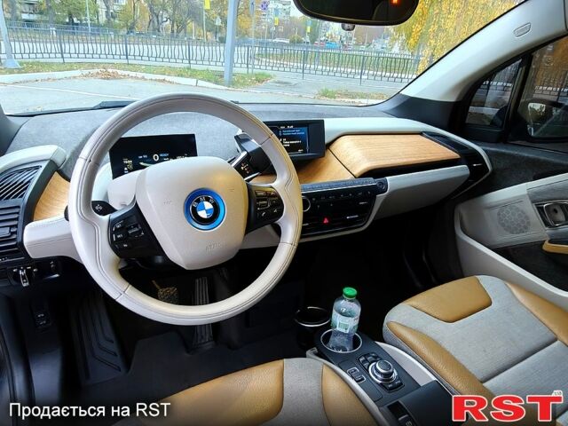 БМВ І3 2015 у Харкові на Automoto.ua Білий БМВ І3, об'ємом двигуна 0 л та пробігом 127 тис. км за 8450 $, фото 12 на Automoto.ua