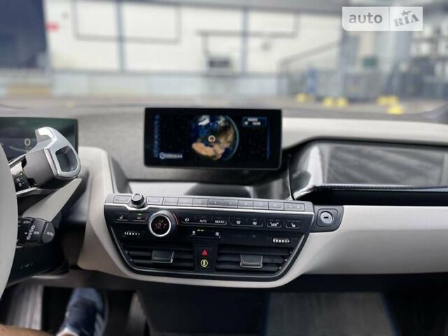 Белый БМВ И3, объемом двигателя 0 л и пробегом 120 тыс. км за 13700 $, фото 9 на Automoto.ua