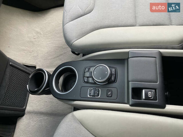 Білий БМВ І3, об'ємом двигуна 0 л та пробігом 129 тис. км за 8999 $, фото 24 на Automoto.ua
