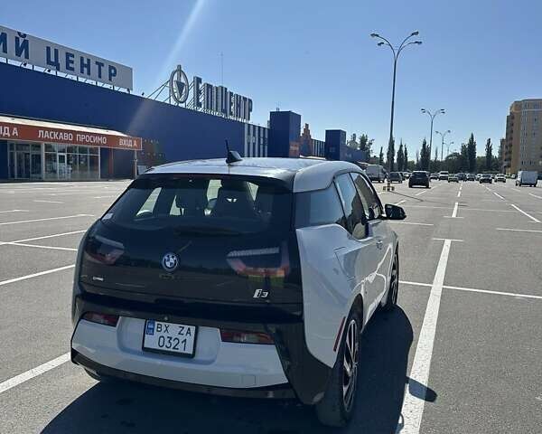 Белый БМВ И3, объемом двигателя 0 л и пробегом 92 тыс. км за 9300 $, фото 1 на Automoto.ua