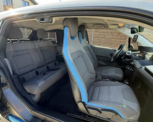 Белый БМВ И3, объемом двигателя 0 л и пробегом 200 тыс. км за 8500 $, фото 12 на Automoto.ua