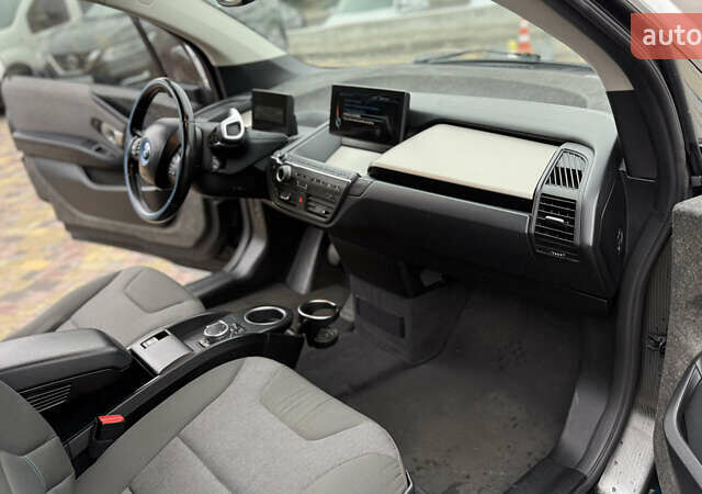 Белый БМВ И3, объемом двигателя 0 л и пробегом 90 тыс. км за 9900 $, фото 16 на Automoto.ua