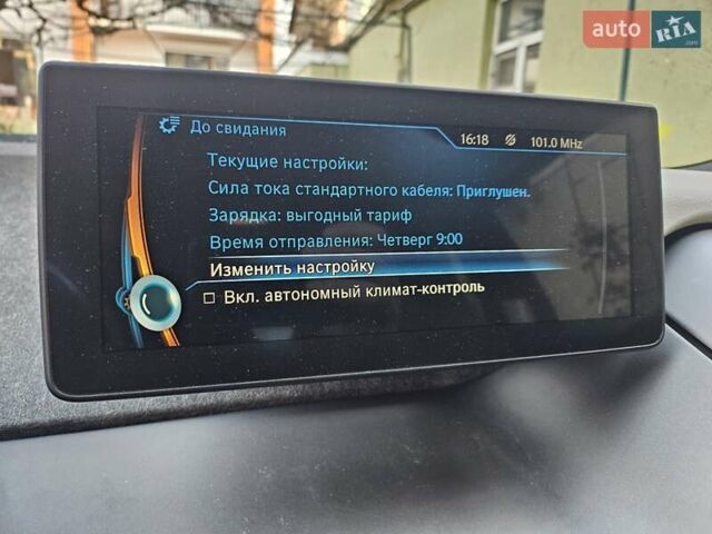 Белый БМВ И3, объемом двигателя 0 л и пробегом 65 тыс. км за 8800 $, фото 6 на Automoto.ua