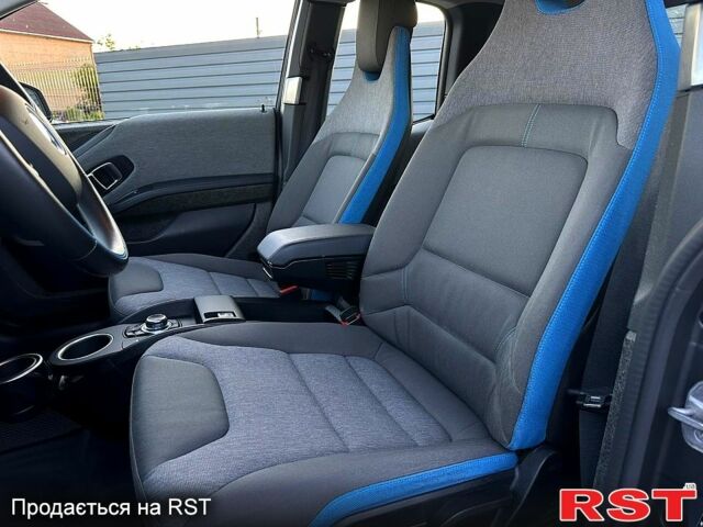 Белый БМВ И3, объемом двигателя 0.13 л и пробегом 80 тыс. км за 9750 $, фото 7 на Automoto.ua