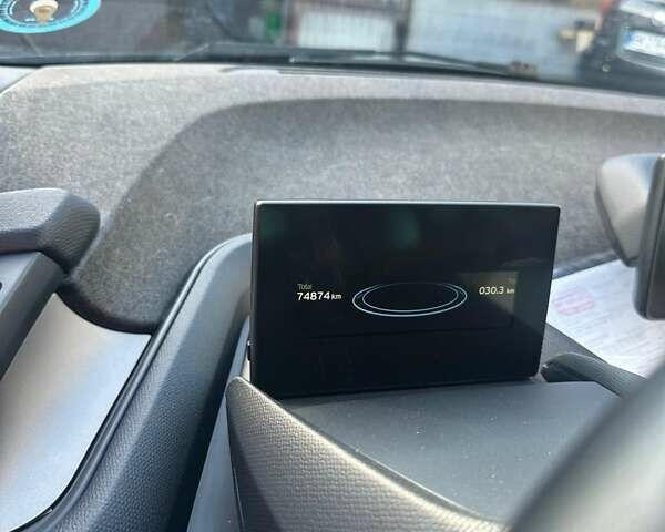 Белый БМВ И3, объемом двигателя 0 л и пробегом 75 тыс. км за 8900 $, фото 12 на Automoto.ua