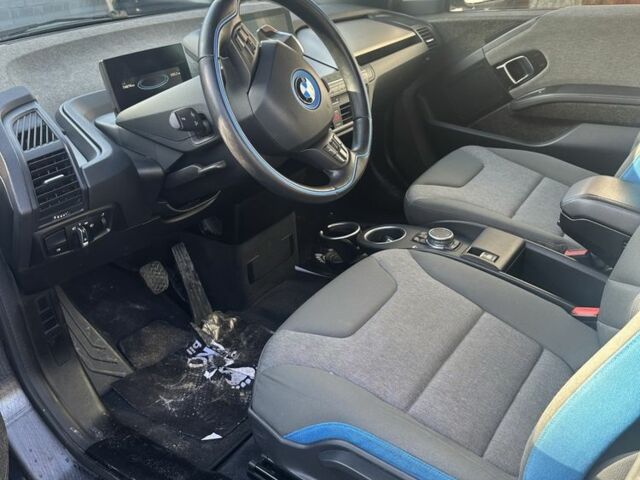 Белый БМВ И3, объемом двигателя 0 л и пробегом 74 тыс. км за 8950 $, фото 4 на Automoto.ua