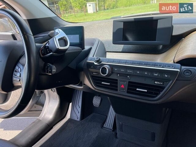 Белый БМВ И3, объемом двигателя 0 л и пробегом 94 тыс. км за 8500 $, фото 19 на Automoto.ua