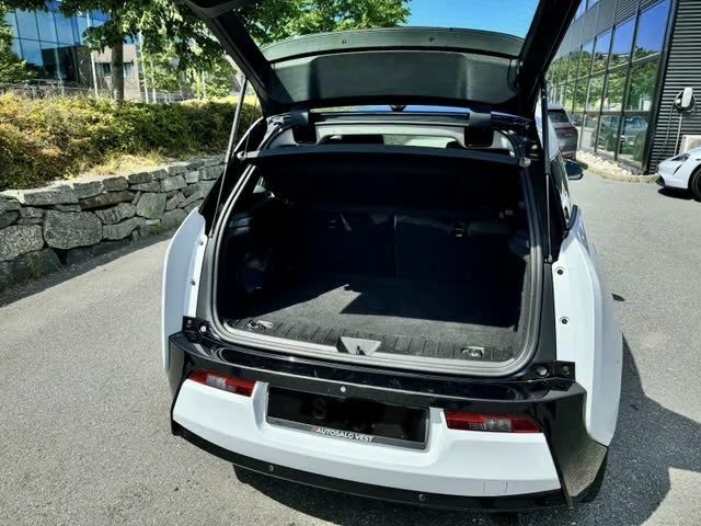Белый БМВ И3, объемом двигателя 0 л и пробегом 75 тыс. км за 9800 $, фото 4 на Automoto.ua
