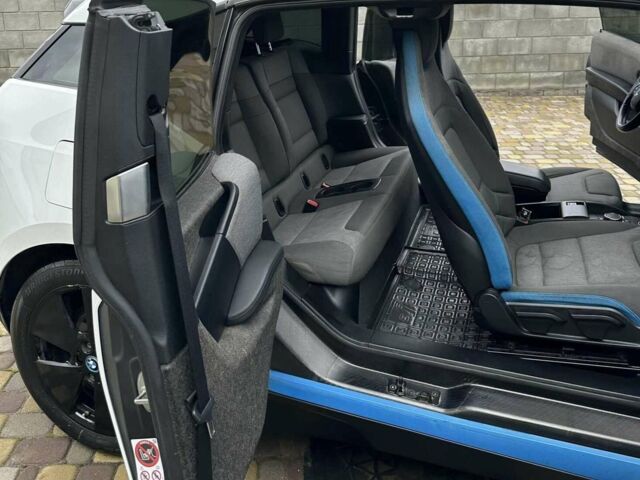 Белый БМВ И3, объемом двигателя 0 л и пробегом 130 тыс. км за 7499 $, фото 11 на Automoto.ua