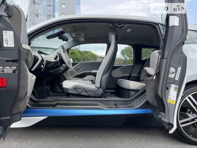 Белый БМВ И3, объемом двигателя 0 л и пробегом 120 тыс. км за 13700 $, фото 6 на Automoto.ua