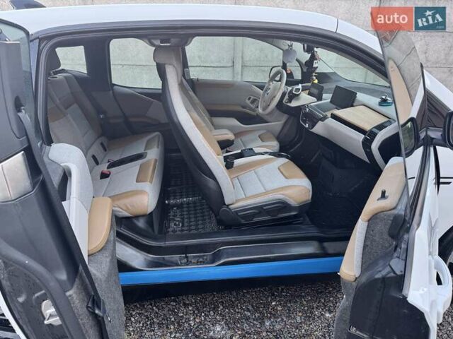 Белый БМВ И3, объемом двигателя 0 л и пробегом 110 тыс. км за 9500 $, фото 10 на Automoto.ua