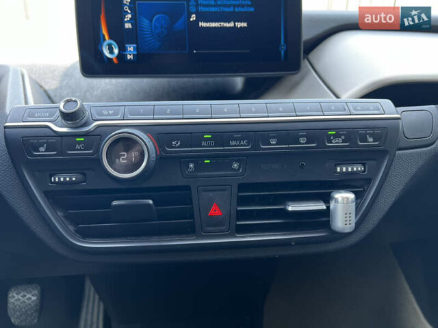 Белый БМВ И3, объемом двигателя 0 л и пробегом 100 тыс. км за 10000 $, фото 13 на Automoto.ua