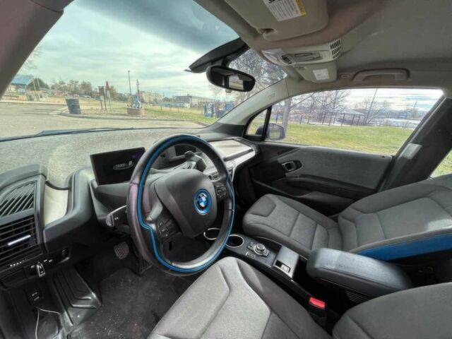 Белый БМВ И3, объемом двигателя 0 л и пробегом 71 тыс. км за 2950 $, фото 7 на Automoto.ua