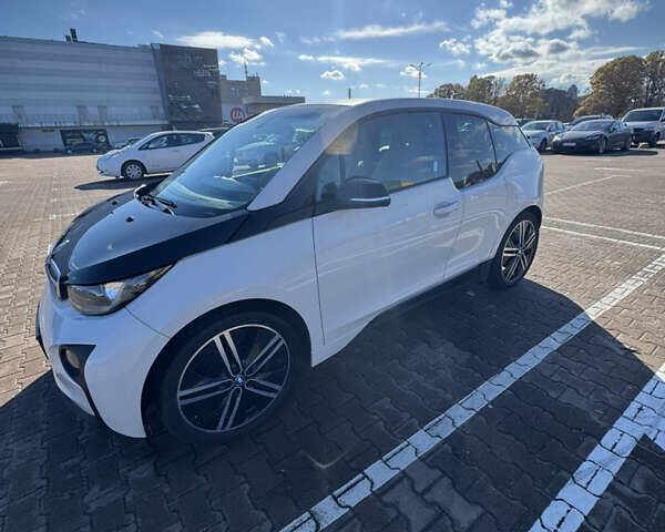 БМВ І3 2016 у Житомирі на Automoto.ua Білий БМВ І3, об'ємом двигуна 0 л та пробігом 130 тис. км за 11000 $, фото 4 на Automoto.ua