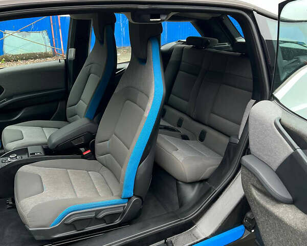 Белый БМВ И3, объемом двигателя 0 л и пробегом 48 тыс. км за 11000 $, фото 8 на Automoto.ua