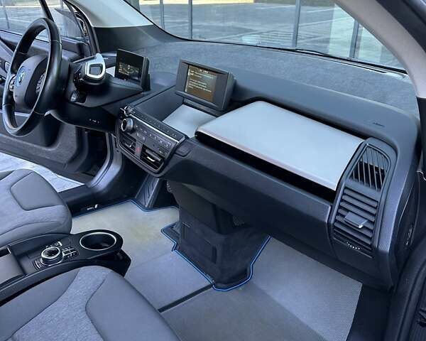 Білий БМВ І3, об'ємом двигуна 0 л та пробігом 119 тис. км за 11350 $, фото 49 на Automoto.ua