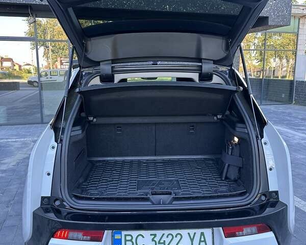 Білий БМВ І3, об'ємом двигуна 0 л та пробігом 119 тис. км за 11350 $, фото 30 на Automoto.ua