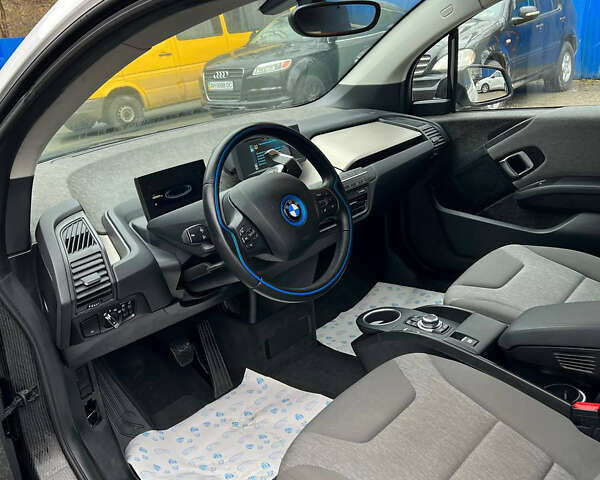 Белый БМВ И3, объемом двигателя 0 л и пробегом 48 тыс. км за 11000 $, фото 11 на Automoto.ua