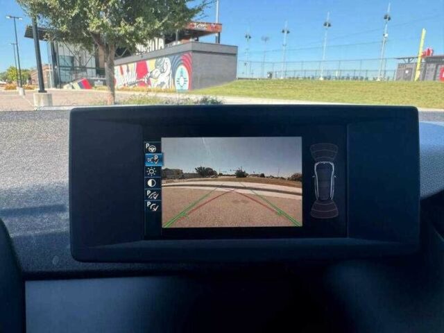 Білий БМВ І3, об'ємом двигуна 0 л та пробігом 36 тис. км за 3000 $, фото 14 на Automoto.ua