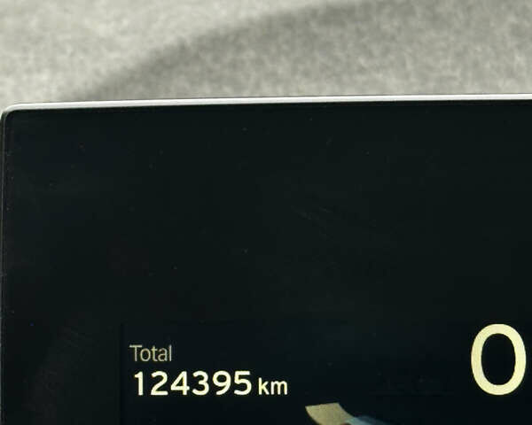 Белый БМВ И3, объемом двигателя 0 л и пробегом 125 тыс. км за 10000 $, фото 60 на Automoto.ua