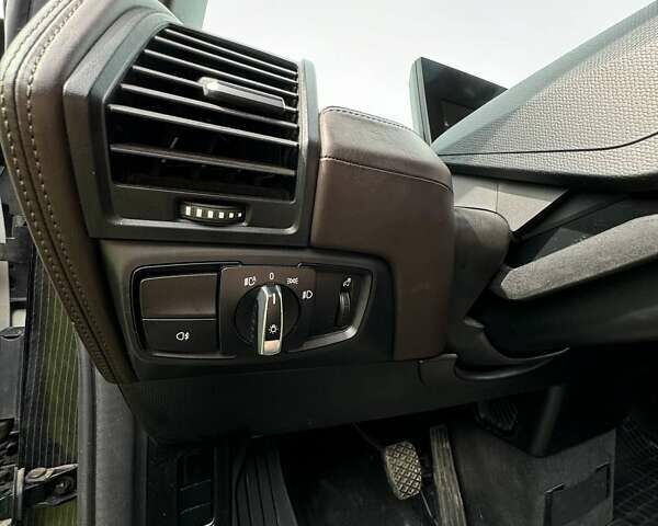 Белый БМВ И3, объемом двигателя 0 л и пробегом 154 тыс. км за 9900 $, фото 27 на Automoto.ua
