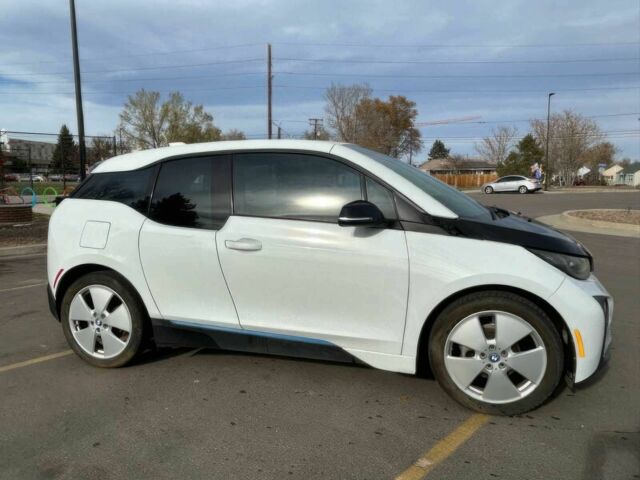 Белый БМВ И3, объемом двигателя 0 л и пробегом 71 тыс. км за 2950 $, фото 3 на Automoto.ua