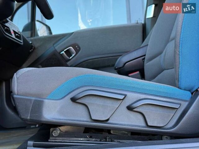 Белый БМВ И3, объемом двигателя 0.65 л и пробегом 105 тыс. км за 15200 $, фото 15 на Automoto.ua