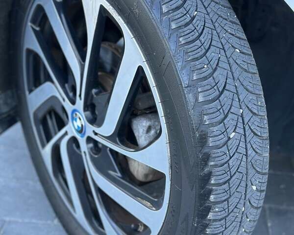 Білий БМВ І3, об'ємом двигуна 0 л та пробігом 119 тис. км за 11350 $, фото 7 на Automoto.ua