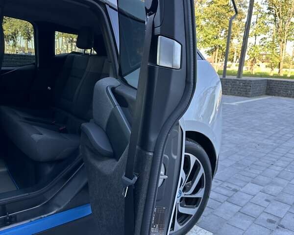Білий БМВ І3, об'ємом двигуна 0 л та пробігом 119 тис. км за 11350 $, фото 53 на Automoto.ua