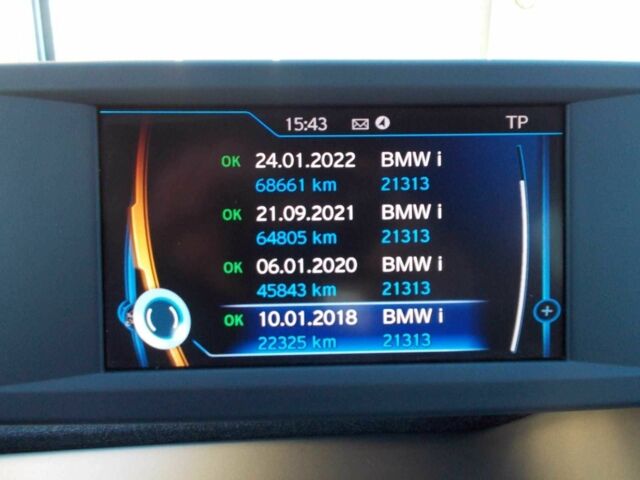 Білий БМВ І3, об'ємом двигуна 0 л та пробігом 88 тис. км за 8900 $, фото 6 на Automoto.ua