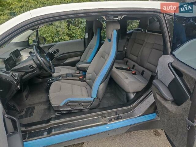 Білий БМВ І3, об'ємом двигуна 0 л та пробігом 93 тис. км за 11400 $, фото 31 на Automoto.ua