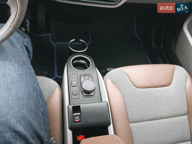 Белый БМВ И3, объемом двигателя 0 л и пробегом 90 тыс. км за 12500 $, фото 25 на Automoto.ua