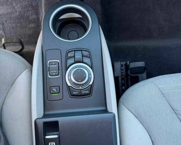 Белый БМВ И3, объемом двигателя 0 л и пробегом 36 тыс. км за 3000 $, фото 15 на Automoto.ua