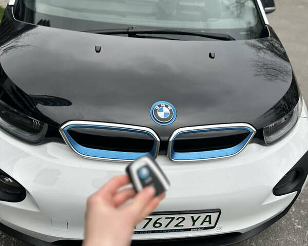 Белый БМВ И3, объемом двигателя 0 л и пробегом 125 тыс. км за 10000 $, фото 7 на Automoto.ua