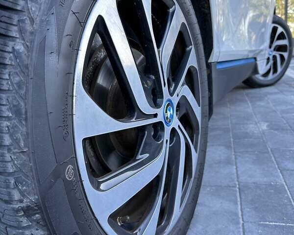 Білий БМВ І3, об'ємом двигуна 0 л та пробігом 119 тис. км за 11350 $, фото 37 на Automoto.ua