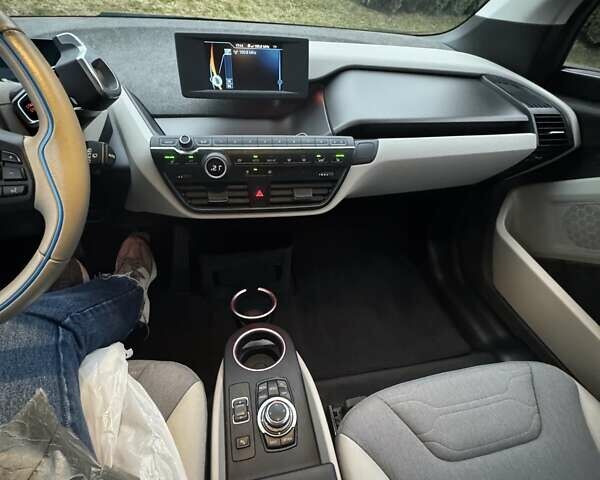 Белый БМВ И3, объемом двигателя 0 л и пробегом 55 тыс. км за 11300 $, фото 20 на Automoto.ua