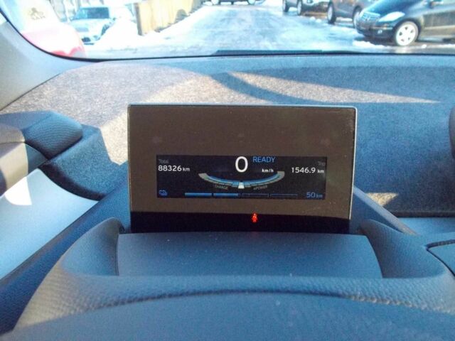 Білий БМВ І3, об'ємом двигуна 0 л та пробігом 88 тис. км за 8900 $, фото 5 на Automoto.ua
