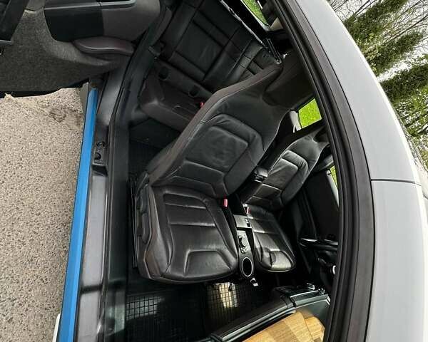 Белый БМВ И3, объемом двигателя 0 л и пробегом 154 тыс. км за 9900 $, фото 10 на Automoto.ua