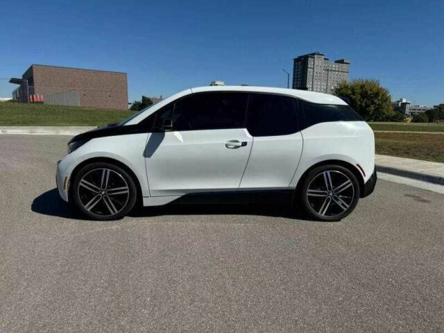 Белый БМВ И3, объемом двигателя 0 л и пробегом 36 тыс. км за 3000 $, фото 1 на Automoto.ua