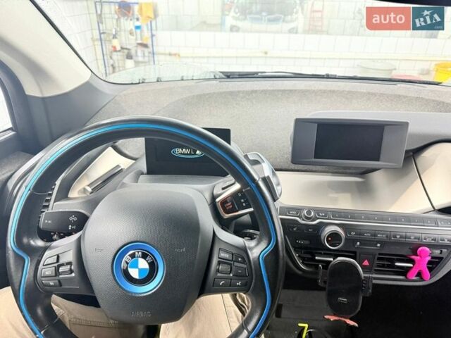 Белый БМВ И3, объемом двигателя 0 л и пробегом 105 тыс. км за 10500 $, фото 4 на Automoto.ua