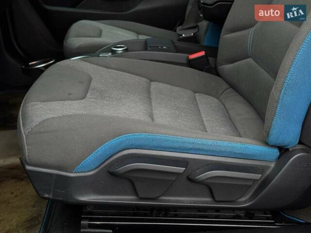 Белый БМВ И3, объемом двигателя 0.65 л и пробегом 105 тыс. км за 14800 $, фото 19 на Automoto.ua