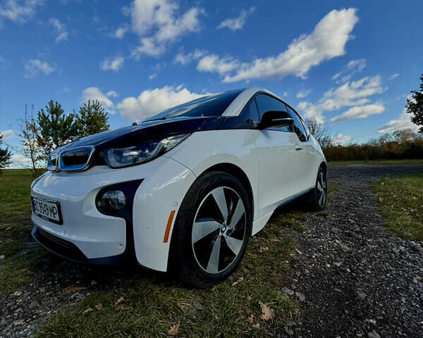 БМВ І3 2016 у Львові на Automoto.ua Білий БМВ І3, об'ємом двигуна 0.65 л та пробігом 69 тис. км за 12999 $, фото 3 на Automoto.ua