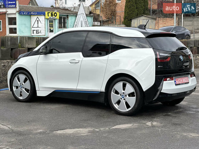 Белый БМВ И3, объемом двигателя 0 л и пробегом 98 тыс. км за 12200 $, фото 8 на Automoto.ua