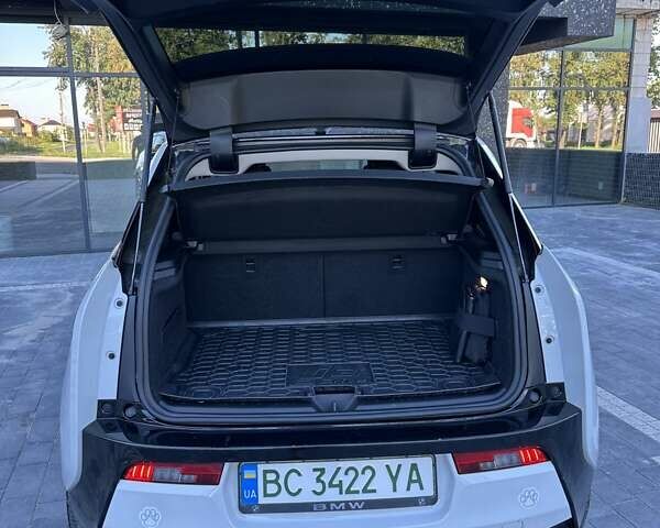 Білий БМВ І3, об'ємом двигуна 0 л та пробігом 119 тис. км за 11350 $, фото 31 на Automoto.ua
