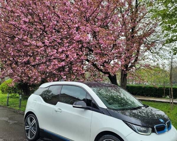 Білий БМВ І3, об'ємом двигуна 0 л та пробігом 124 тис. км за 16700 $, фото 3 на Automoto.ua