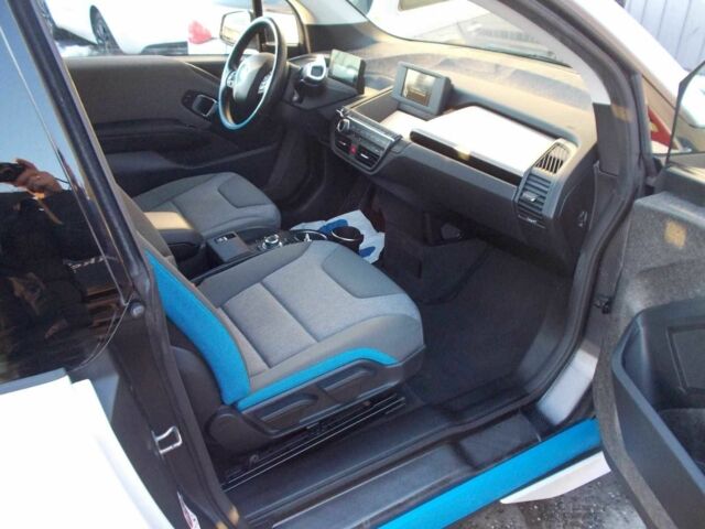 Білий БМВ І3, об'ємом двигуна 0 л та пробігом 88 тис. км за 8900 $, фото 7 на Automoto.ua