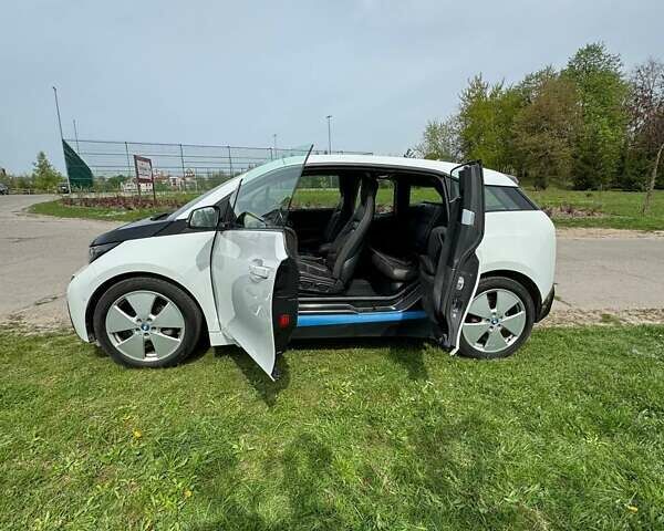 Белый БМВ И3, объемом двигателя 0 л и пробегом 154 тыс. км за 9900 $, фото 7 на Automoto.ua