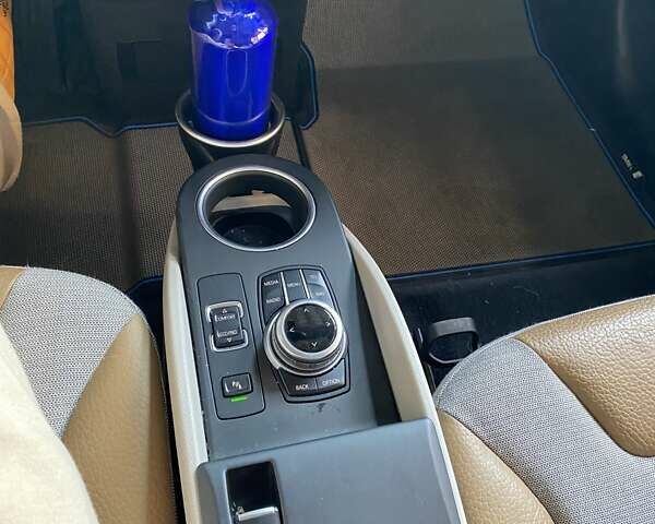 Белый БМВ И3, объемом двигателя 0 л и пробегом 57 тыс. км за 14000 $, фото 29 на Automoto.ua