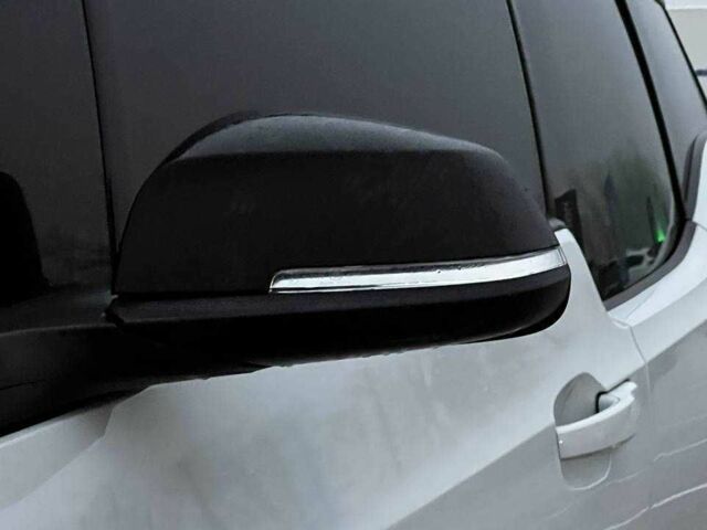 Белый БМВ И3, объемом двигателя 0 л и пробегом 115 тыс. км за 12790 $, фото 11 на Automoto.ua