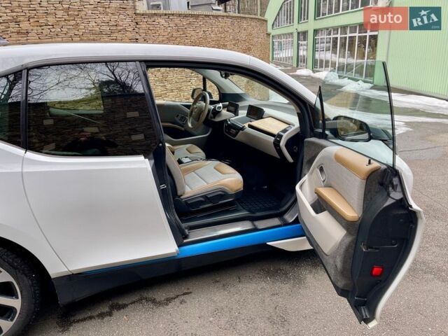 Белый БМВ И3, объемом двигателя 0 л и пробегом 64 тыс. км за 11850 $, фото 17 на Automoto.ua